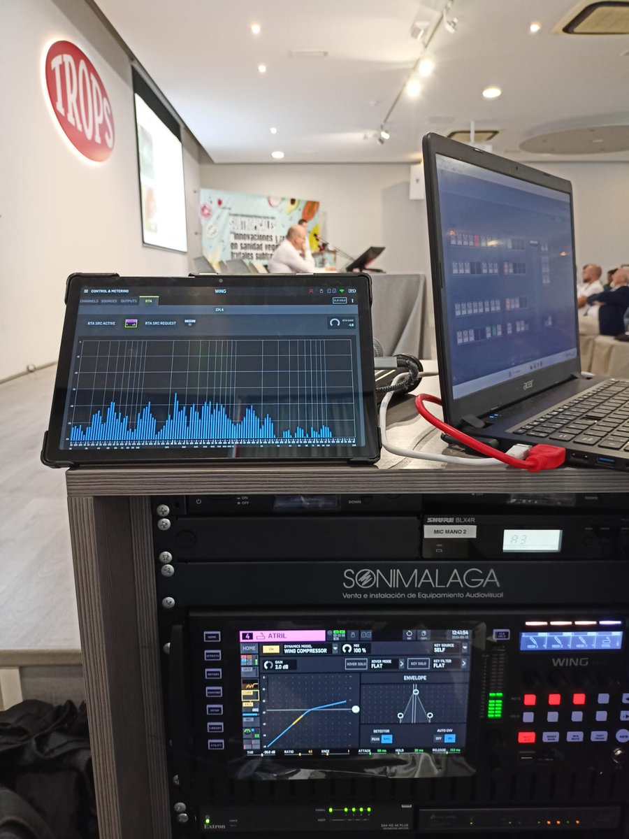 💡 Instalación completada en TROPS. 
En SONIMALAGA hemos renovado su sala con proyección HD, sonido digital y control desde iPad. Todo pensado para presentaciones más ágiles y efectivas. ¡Gracias <a href="/fTROPS/">TROPS</a> por vuestra confianza! 👏

#InstalacionesAudiovisuales #TROPS #SONIMALAGA