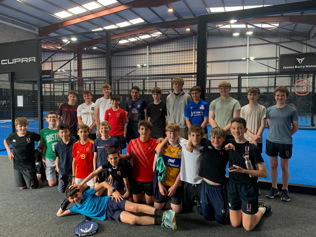 Our boarders had a great time playing padel at the excellent new local facility at the weekend🏓#GlenstalAbbeySchool #BoardingLife <a href="/PadelLk/">Padel LK</a>