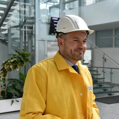 peterjames0014's tweet image. #NewProfilePic