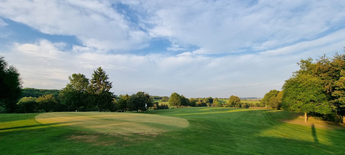 Another lovely morning at Golf de Bellême

#golf #holiday