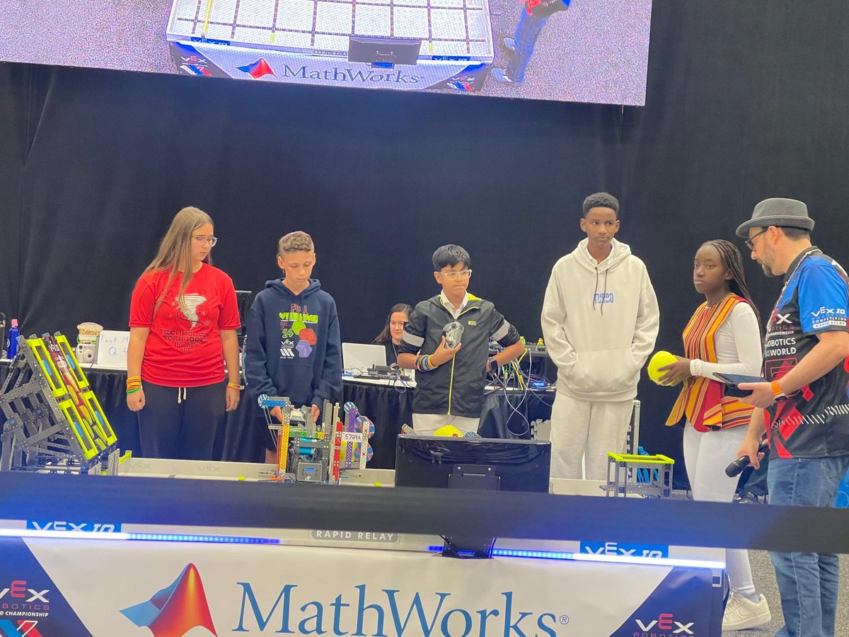 Nmwshdnjrch's tweet image. Wow! Wow! Wow!
Innovation meets passion in Dallas, Uganda is making waves at the World's biggest Robotics competition in Dallas. From elementary pioneers to middle school Innovators, our teams are bringing their A-game. @YoungEngneersUG
#VEXRobotics
#VEXWORLDS2025