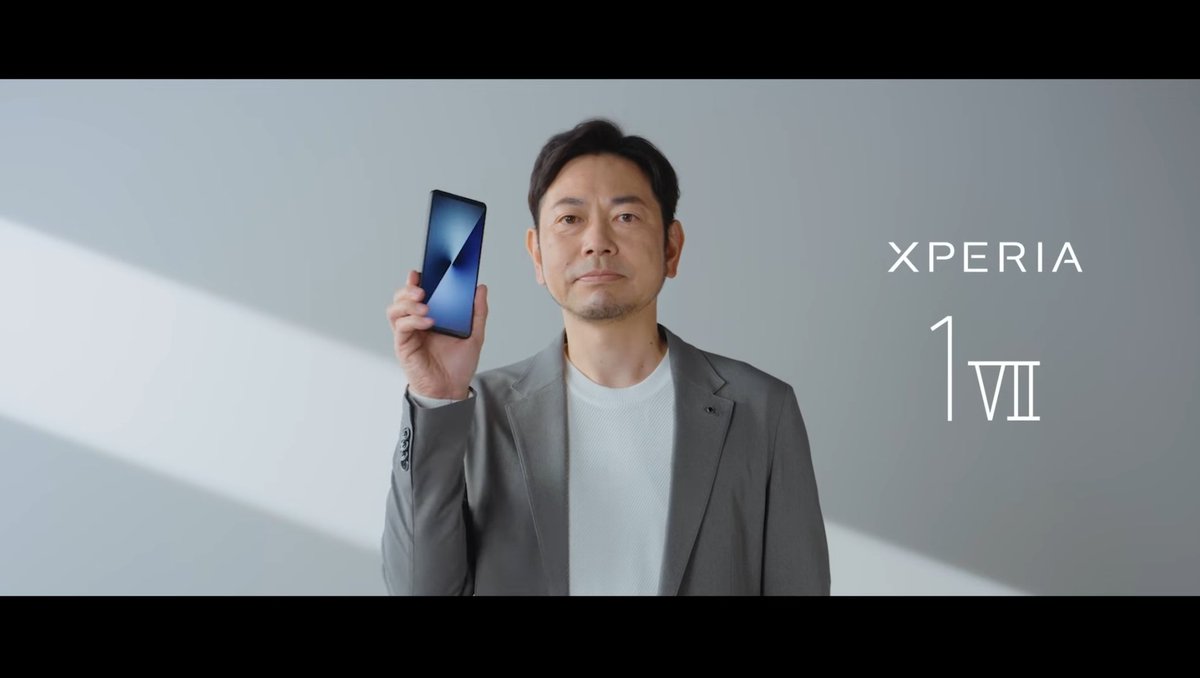 techvamp's tweet image. Even Sony doesn&apos;t even look impressed by there announcement 😅 

But here&apos;s the #SonyXperia1VII