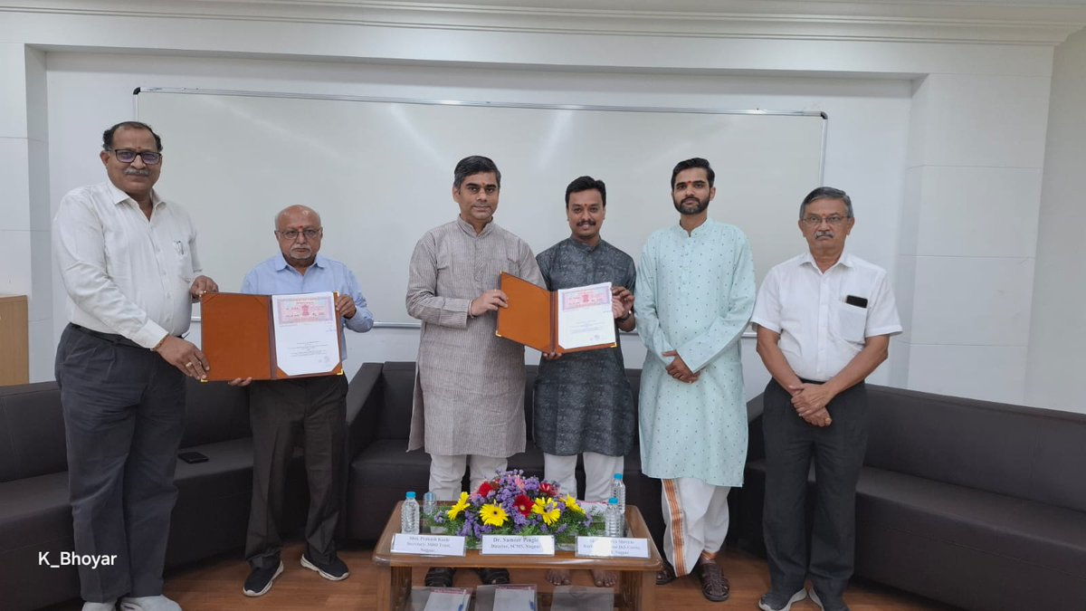 jsdivsr's tweet image. MoU with Symbiosis Centre for Management Studies.

@SCMS_Nagpur Nagpur has joined hands with JSDIVSR, Nagpur to foster academic collaboration for integrating traditional knowledge in contemporary Management Studies.
Faculty Training &amp;amp; Development in IKS
#IKS #SCMSNagpur #JSDIVSR