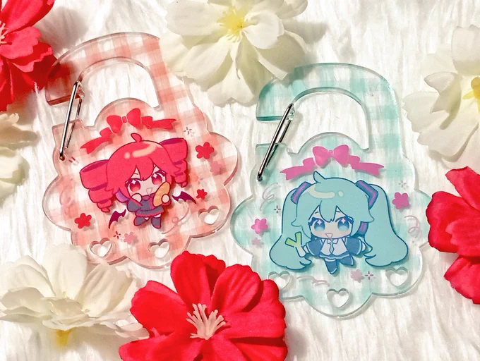 they're here!!  