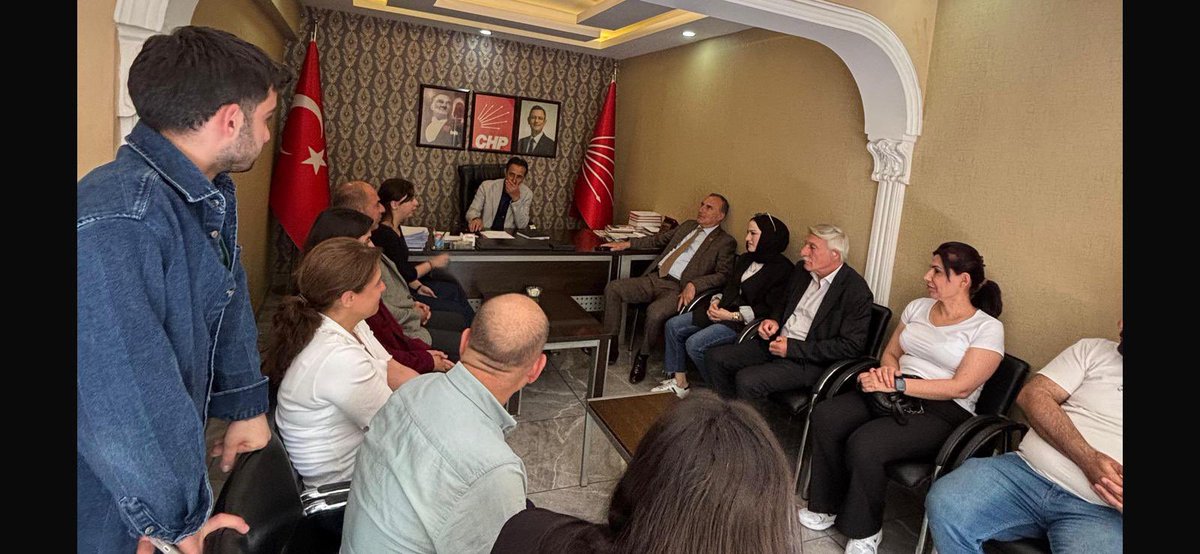 Parti Meclis Üyemiz sn. Canan Taşer ile beraber babasını kaybeden Batman İl Kadın Kolları Başkanı sn. Ayşegül Tekin'e taziye ziyaretinde bulunduk. <a href="/TaserCanan/">Canan TAŞER</a>