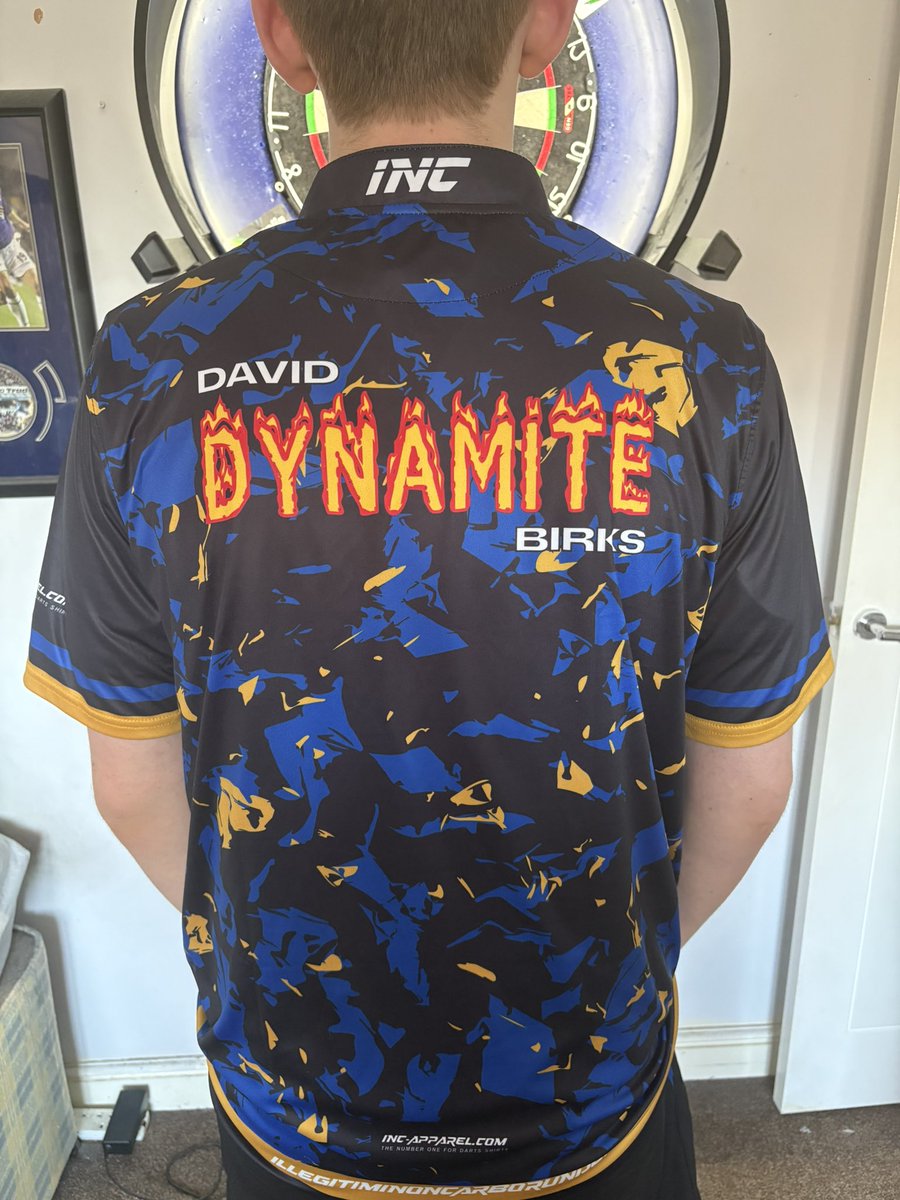 David Birks (@david_birks007) on Twitter photo One of my two darts tops has arrived thought I’d show what it looks like hopefully can continue to play the way I am.🎯
Thanks to my sponsors again:
Crompton Developments
<a href="/thebullensview/">A View From The Bullens</a>
<a href="/Dartsshopsth/">Darts shop WA101BD</a> One of my two darts tops has arrived thought I’d show what it looks like hopefully can continue to play the way I am.🎯
Thanks to my sponsors again:
Crompton Developments
<a href="/thebullensview/">A View From The Bullens</a>
<a href="/Dartsshopsth/">Darts shop WA101BD</a>