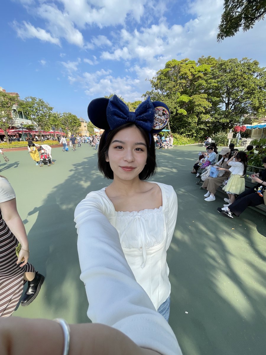 sckcvana's tweet photo. この日外カメ0.5倍の自撮りを覚えました🫶これから使っていく https://t.co/czfxjj03Hw