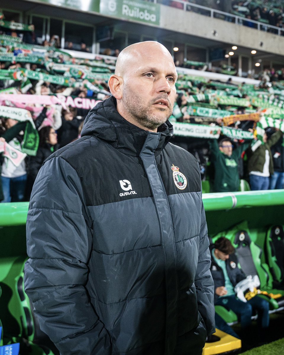 Real Racing Club (@realracingclub) on Twitter photo ¡Feliz Día Mundial del Entrenador, <a href="/JoseAlbertoLpez/">Jose Alberto López</a>! Tu labor, junto a la de Pablo Álvarez y el resto del extraordinario cuerpo técnico que has formado en torno al primer equipo, es lo que nos va a llevar a conseguir todo lo que nos propongamos 🧭💚 ¡Feliz Día Mundial del Entrenador, <a href="/JoseAlbertoLpez/">Jose Alberto López</a>! Tu labor, junto a la de Pablo Álvarez y el resto del extraordinario cuerpo técnico que has formado en torno al primer equipo, es lo que nos va a llevar a conseguir todo lo que nos propongamos 🧭💚