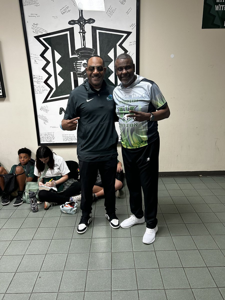 Dexter Washington (@dexterwashing19) on Twitter photo Thank you <a href="/CoachCarterTU/">#TTB</a> and <a href="/GreenWaveFB/">Tulane Football</a> for stopping by and checking on our Student Athletes <a href="/JavonVital2027/">Javon โMANโ Vital Jr.</a> <a href="/Ck2Sports/">Coach Curley Kelly-CK2 Supreme Sports Recruiting</a> ! Great visit ! Thank you <a href="/CoachCarterTU/">#TTB</a> and <a href="/GreenWaveFB/">Tulane Football</a> for stopping by and checking on our Student Athletes <a href="/JavonVital2027/">Javon โMANโ Vital Jr.</a> <a href="/Ck2Sports/">Coach Curley Kelly-CK2 Supreme Sports Recruiting</a> ! Great visit !