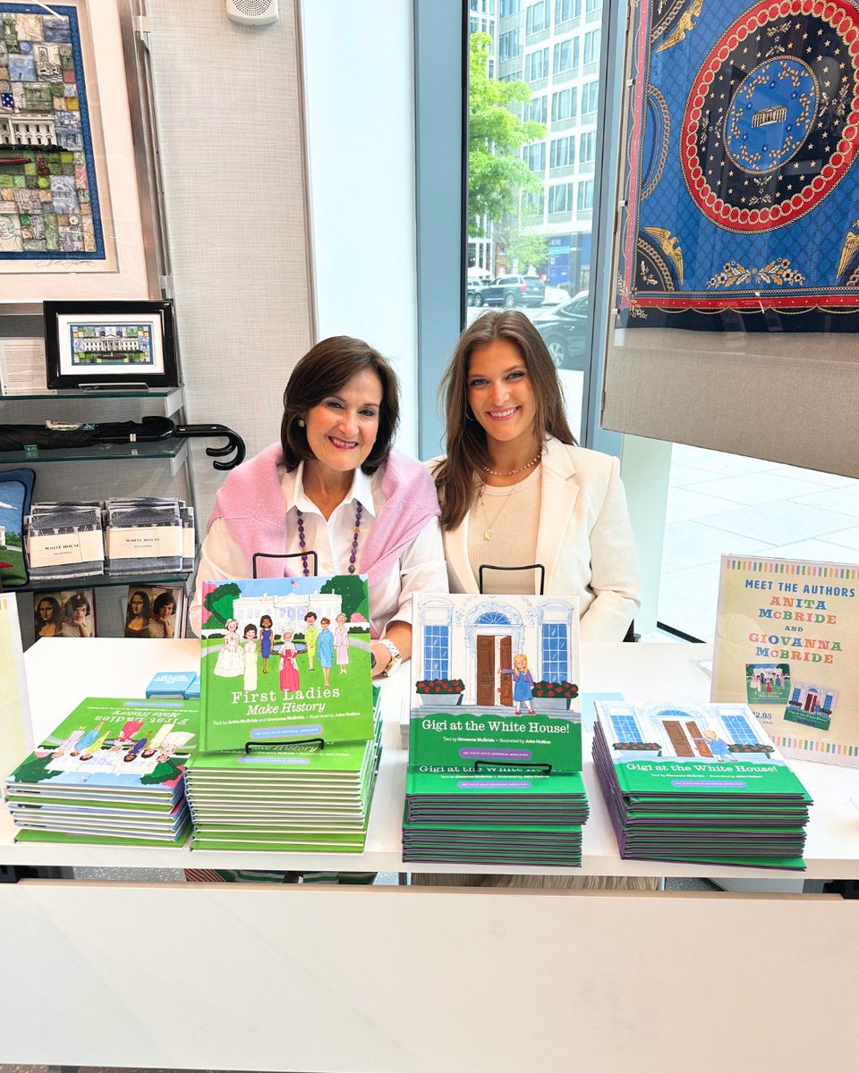 AnitaBMcBride's tweet image. Proud to donate 3,000+ copies of First Ladies Make History to school libraries through the @LauraBushFdn. Honored to share these stories with young readers across the U.S.
📚 bit.ly/3V2RzWW
#FirstLadiesMakeHistory #LauraBushFoundation #CivicEducation