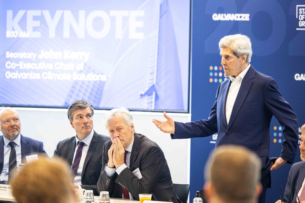 wclimate's tweet image. 🌍 An inspiring morning in Copenhagen!
The World Climate Foundation and @stateofgreendk had the honour of hosting a private breakfast with Secretary John Kerry at Industriens Hus.
As Co-Executive Chair of @GalvanizeLLC and former U.S. Special Envoy for Climate, Secretary…