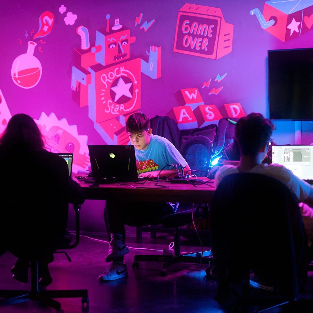 Digital game design is more than just fun! 
It is a fastly growing industry. See what it is capable of👇👇👇👇👇