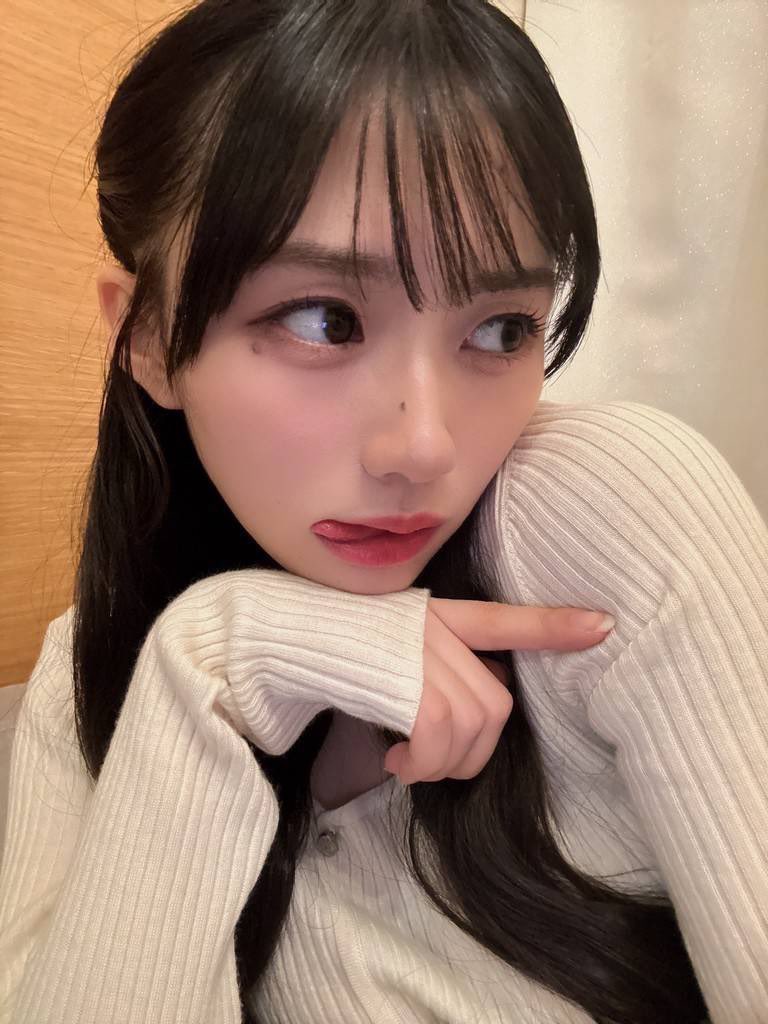 uta3_hariai's tweet photo. 【好きな人がいるのにびっちままにペット堕ちしちゃう話💕】

ALT作品

※内容は全てフィクションです https://t.co/hk7xDmgBI8