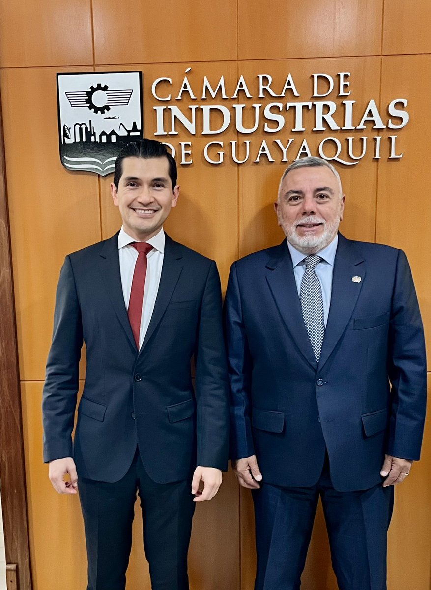 Xavier Rosero C. (@xavirosero) on Twitter photo En representación de FEDEXPOR, participé del primer directorio del Comité Empresarial Ecuatoriano bajo la dirección de <a href="/jcnavarrogom/">Juan Carlos Navarro Gomez</a> como Presidente electo
Desde el sector exportador, le auguramos junto a todo su equipo el éxito en su gestión para impulsar la agenda trasversal En representación de FEDEXPOR, participé del primer directorio del Comité Empresarial Ecuatoriano bajo la dirección de <a href="/jcnavarrogom/">Juan Carlos Navarro Gomez</a> como Presidente electo
Desde el sector exportador, le auguramos junto a todo su equipo el éxito en su gestión para impulsar la agenda trasversal