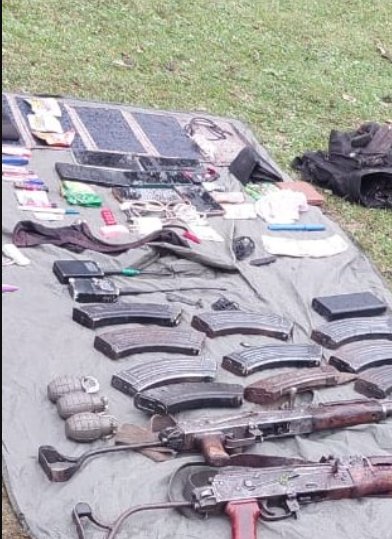 Drkhushboo_k_'s tweet image. In a major counter-terrorism success, the Indian Army, CRPF, and J&amp;amp;K Police neutralised three Lashkar-e-Taiba ( LeT ) terrorists in a joint operation conducted in the Shukroo Keller area of Shopian, Jammu &amp;amp; Kashmir.
#OperationKeller #NuclearLeak #pzchat #AdampurAirBase…