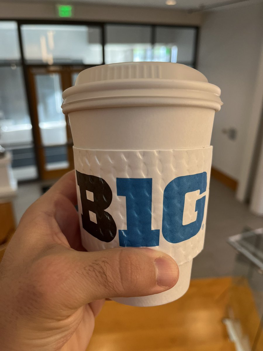 p_crawf's tweet image. It’s officially “This is a B1G coffee” season. #BoilerUp