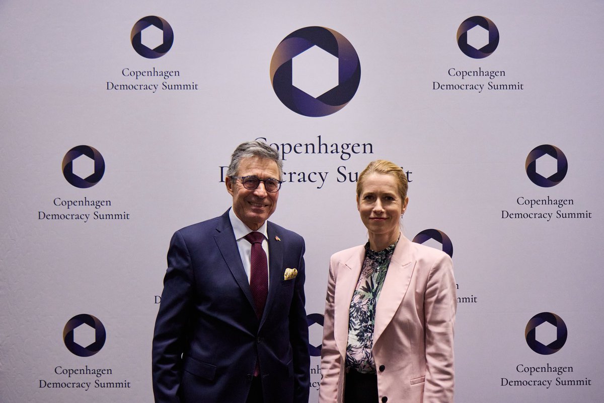 Anders Fogh Rasmussen (@andersfoghr) on Twitter photo Wonderful to welcome <a href="/kajakallas/">Kaja Kallas</a> to #CDS2025 today. Her message was a clear and timely one: "Democracy is never a given. It is always a choice." Wonderful to welcome <a href="/kajakallas/">Kaja Kallas</a> to #CDS2025 today. Her message was a clear and timely one: "Democracy is never a given. It is always a choice."