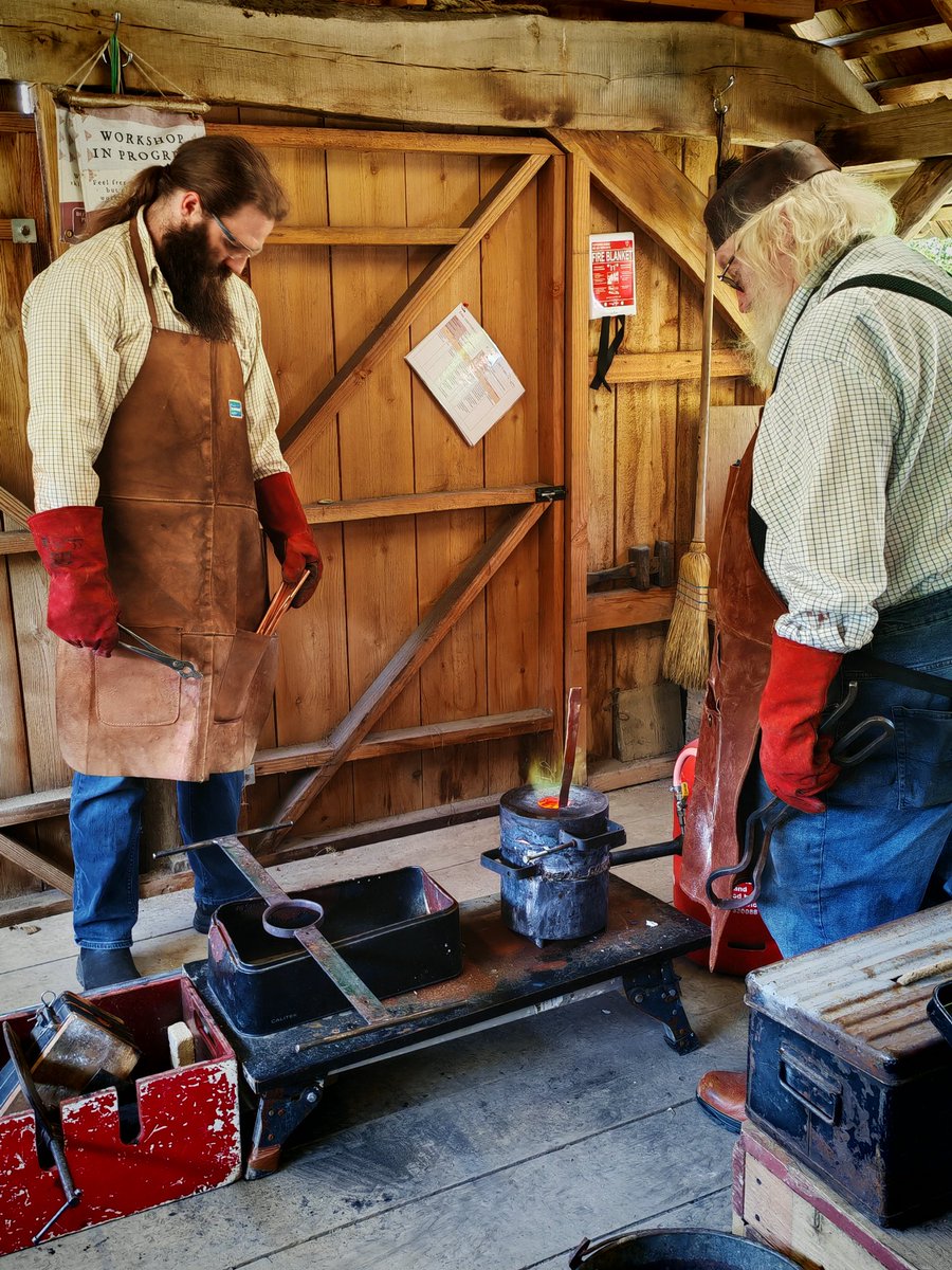 ZamRabbit tweet media