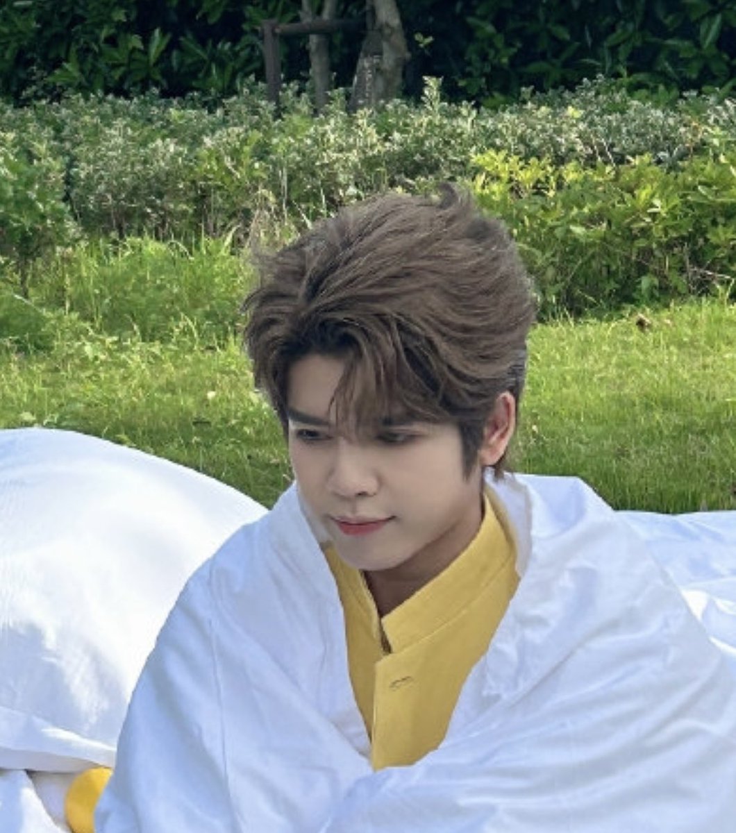 แJ민 tweet media