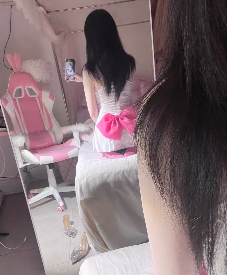 DanaParker65042's tweet photo. 求爸爸们包养长期短期都可以 
不可以内射！！要戴套  可以自带近期体检报告 自发坐标 不远可去
可先验证后再过门槛 白嫖狗 口嗨男 滚一边去   #北京  #爸爸活 #门槛妹 https://t.co/vv3PJ37EMR