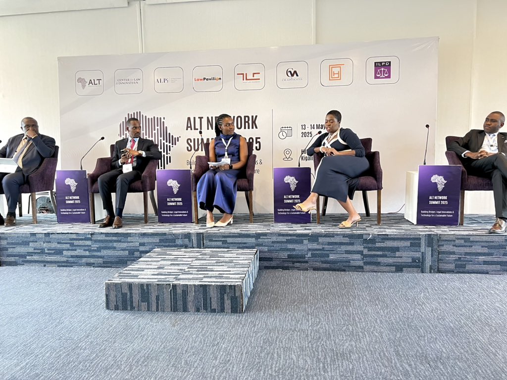 Can #AI replace lawyer?? According to some legal professionals, it could.
As a good lawyer, you need to ensure that by leveraging AI, you use your analytical skills interpret risks, navigate ethical gray areas, and provide strategic advice that algorithms can’t replicate #techlaw