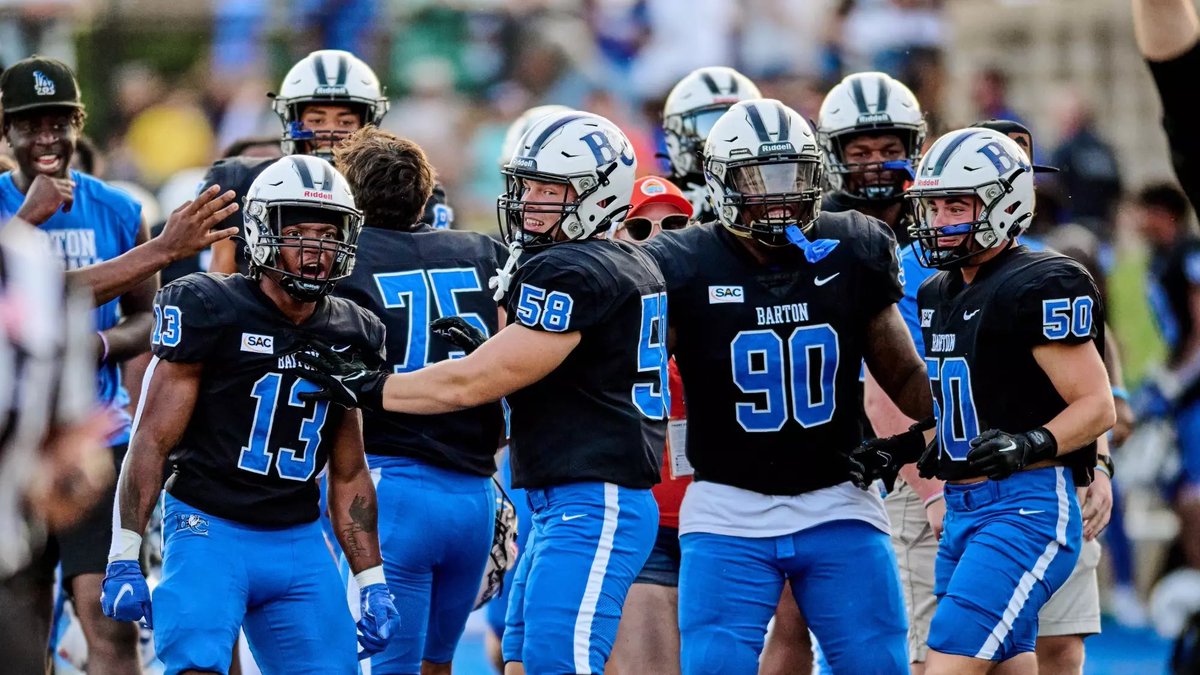 Thank you <a href="/CoachPeytonM/">Peyton McBride</a> for the camp invite can’t wait to showcase my talent