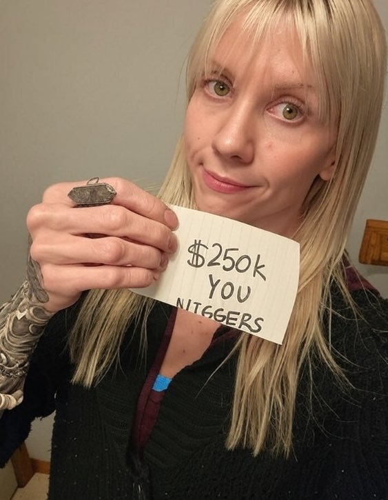 CandaceLovedCK's tweet image. Whose hiring them? White people are. The same race that hired immigrants for cheaper labor. 
#Englishliterature 
#englishfirstlanguage 

White people never take responsibility for their slaveowning DNA behavior. 
#shiloh