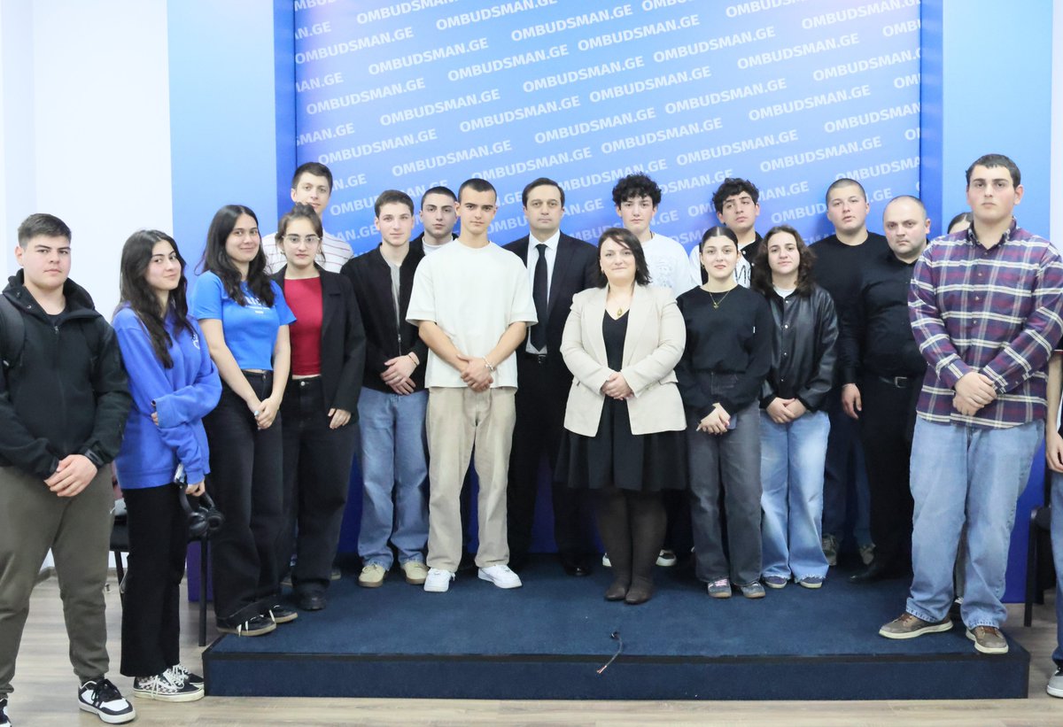 On May 13,  the Public Defender of Georgia, spoke about the importance of human rights protection and the mandate of the Public Defender's Office at the meeting with students of Gogita Kiknadze Tbilisi Public School No. 182. 🔗tinyurl.com/5x748mnn
