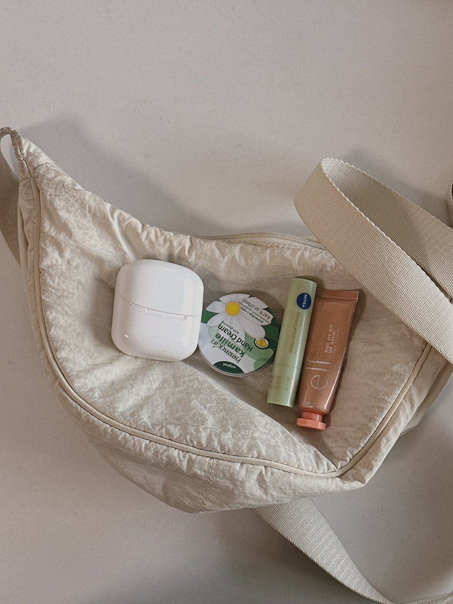 ๆ้ๆปก๐ๆ้ๆบ (@manmanlux) on Twitter photo ใใฃใใใซใๆฃๆญฉใใพใใใโช ใใฃใใใซใๆฃๆญฉใใพใใใโช