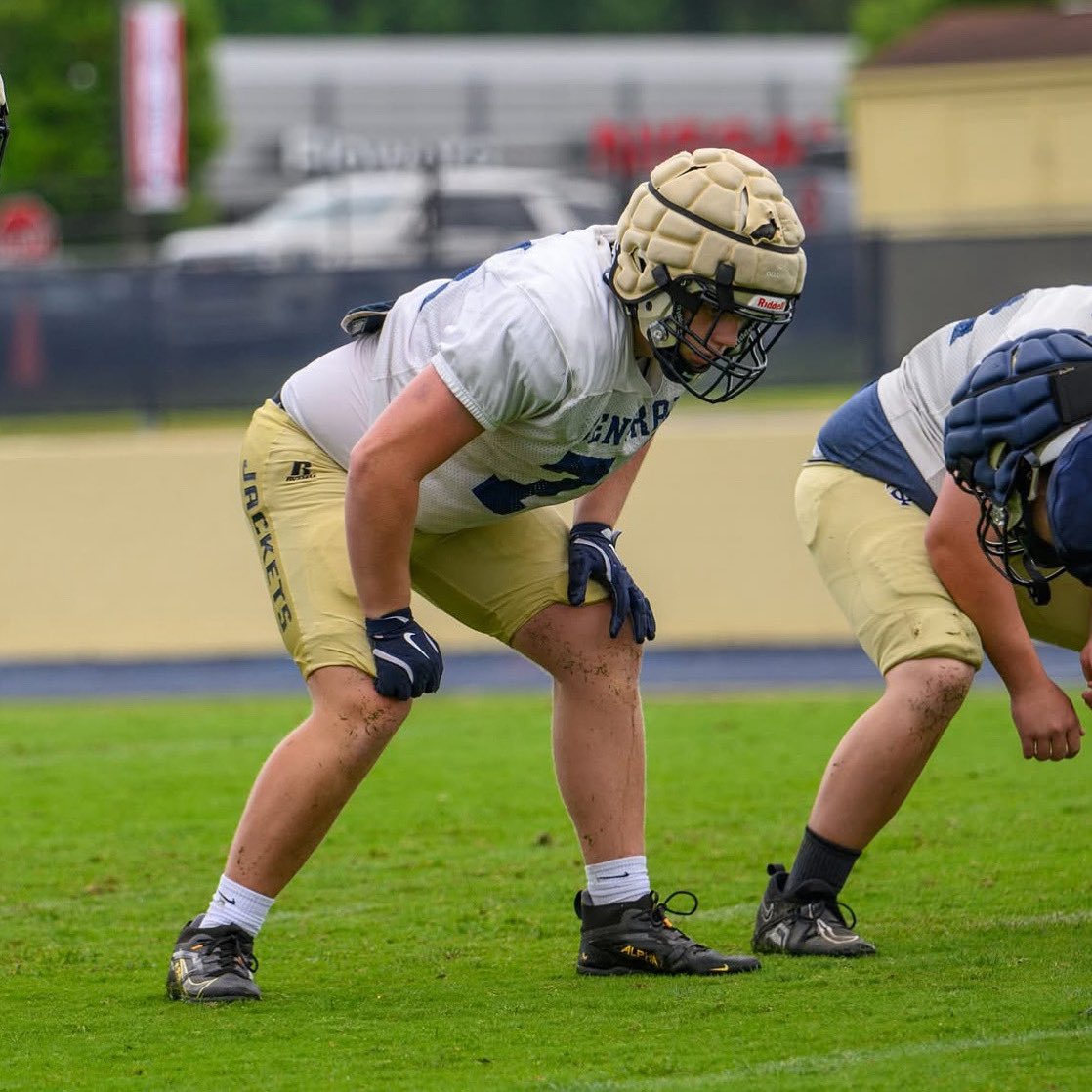 OL of the day for Spring Practice #5 
Grady Thrift <a href="/GradyThrif89408/">Grady Thrift</a> #WHATEVERITTAKES