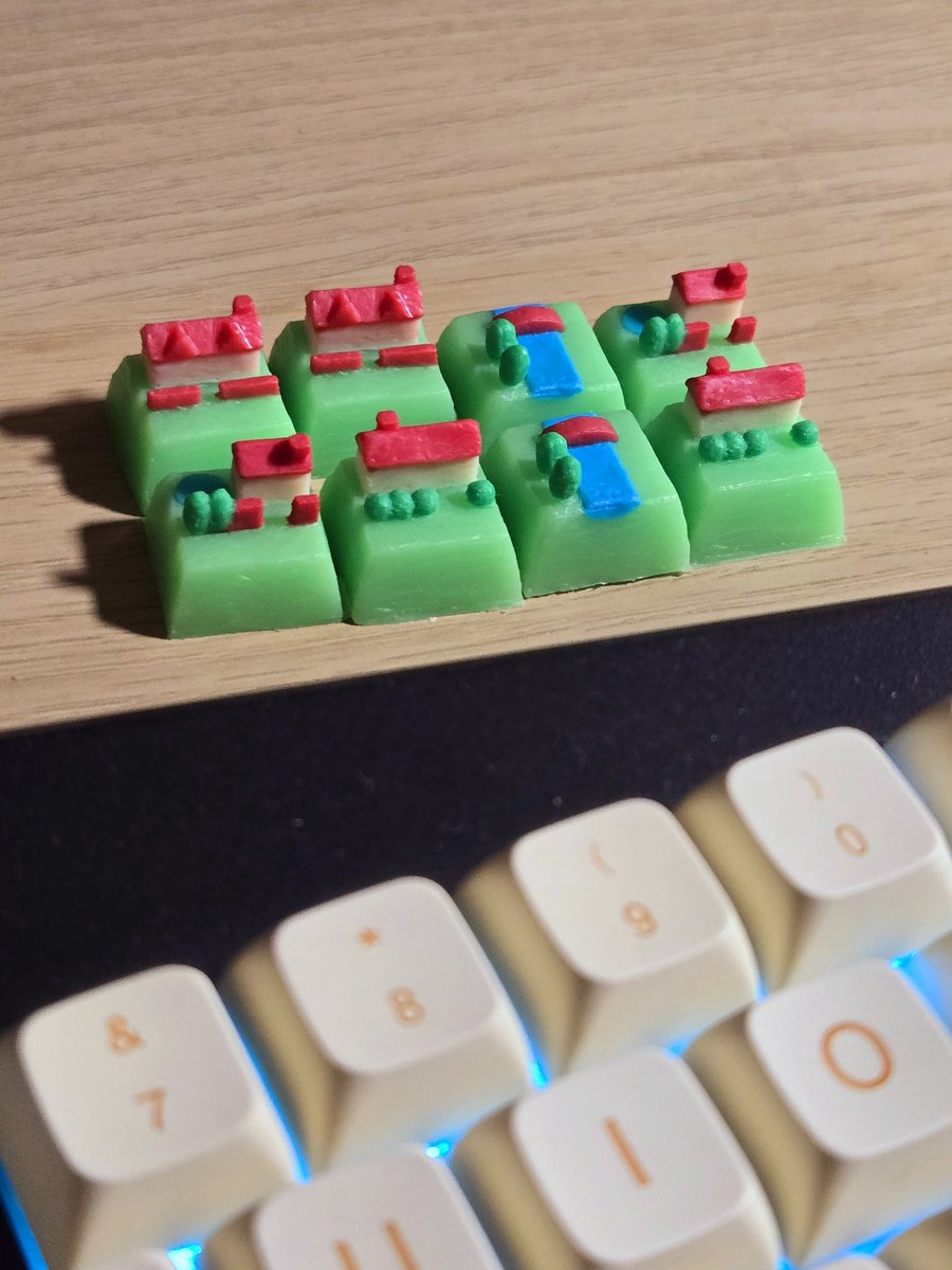 kiriman_works's tweet image. 街が生えました

#keycaps
#キーボード