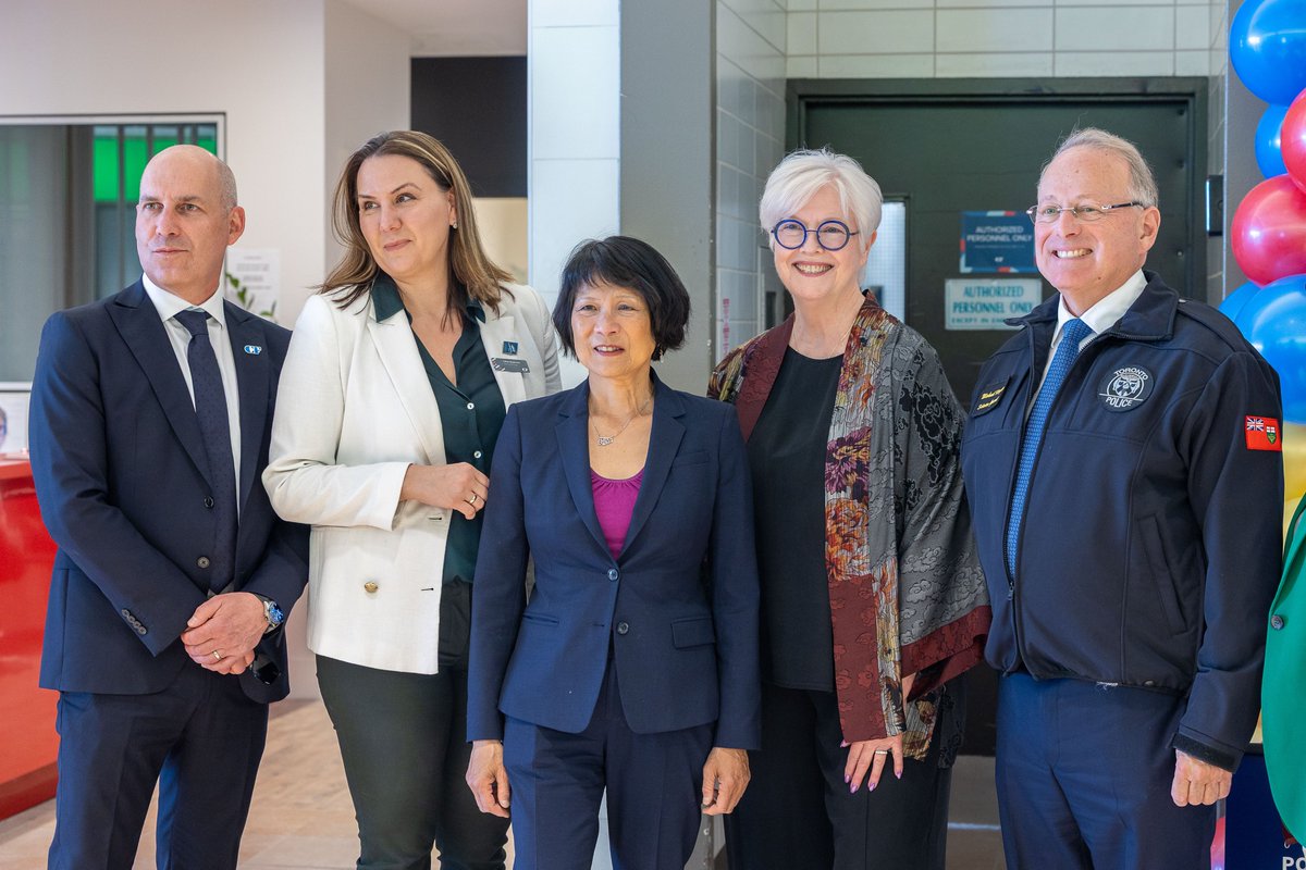Toronto Police Service Board (@tpsboard) on Twitter photo Yesterday, Chair <a href="/shelleycarroll/">Shelley Carroll</a> helped to launch #PoliceweekON, a chance not just to recognize the incredible dedication, service & compassion of our @torontopolice Members, but also to reflect on how we collaborate with our community partners to build a safer city together. Yesterday, Chair <a href="/shelleycarroll/">Shelley Carroll</a> helped to launch #PoliceweekON, a chance not just to recognize the incredible dedication, service & compassion of our @torontopolice Members, but also to reflect on how we collaborate with our community partners to build a safer city together.