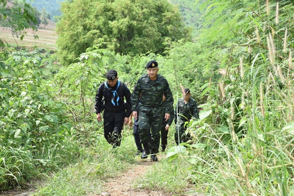RTARF_PR's tweet photo. เปิดยุทธการ “ไชยปราการ1” ผนึกกำลัง กกล.ป้องกันชายแดน-หน่วยปฏิบัติการพิเศษร่วม-ตำรวจตระเวณชายแดน-ทหารพราน-หน่วยข่าวยาเสพติด-เครื่องมือHI-TECH เพื่อสกัดกั้นขบวนการค้ายาเสพติดข้ามชาติตามแนวชายแดน https://t.co/uLaIqUQe4Q
#ฉก331 #ศอปชด #oneteamทัพไทย #SupporttoGov https://t.co/JNgOfB9ZTS