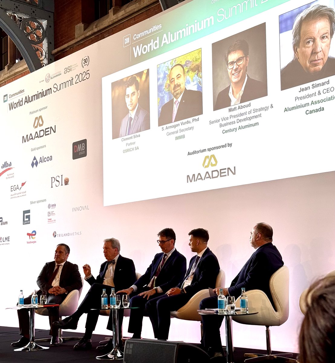AAC (@aac_aluminium) on Twitter photo Notre président et chef de la direction <a href="/JeanSimard12/">Jean Simard</a>, participait au panel “Global Geopolitical & Trade pressure on the Aluminium Industry” dans le cadre du World Aluminium Summit 2025 de CRU à Londres où il a partagé la position de l'industrie canadienne dans le contexte Notre président et chef de la direction <a href="/JeanSimard12/">Jean Simard</a>, participait au panel “Global Geopolitical & Trade pressure on the Aluminium Industry” dans le cadre du World Aluminium Summit 2025 de CRU à Londres où il a partagé la position de l'industrie canadienne dans le contexte