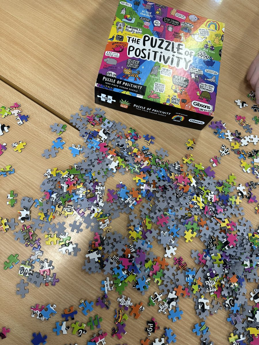 From the wonderful Peer support leads sharing their stories, to fun fitness, jigsaw puzzles to affirmation paper chains, SupportEd was an opportunity for our young people to come together to develop strategies to support their wellbeing. Thank you to all involved!