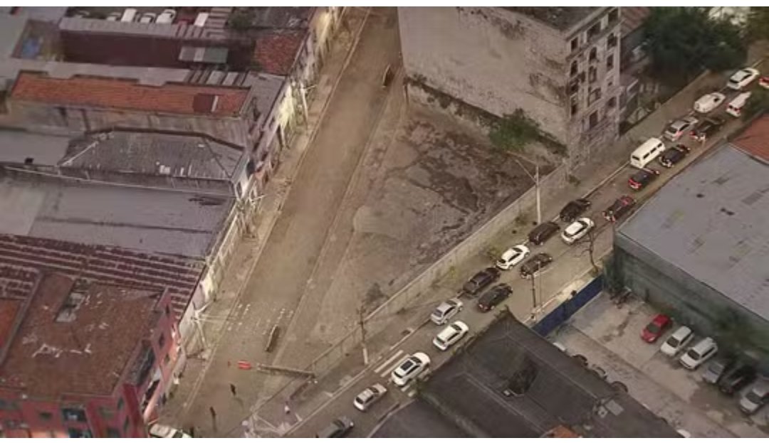 ELamendobobo's tweet image. E a cracolândia que simplesmente EVAPOROU de ontem pra hoje e ninguém sabe onde enfiaram os cracudo