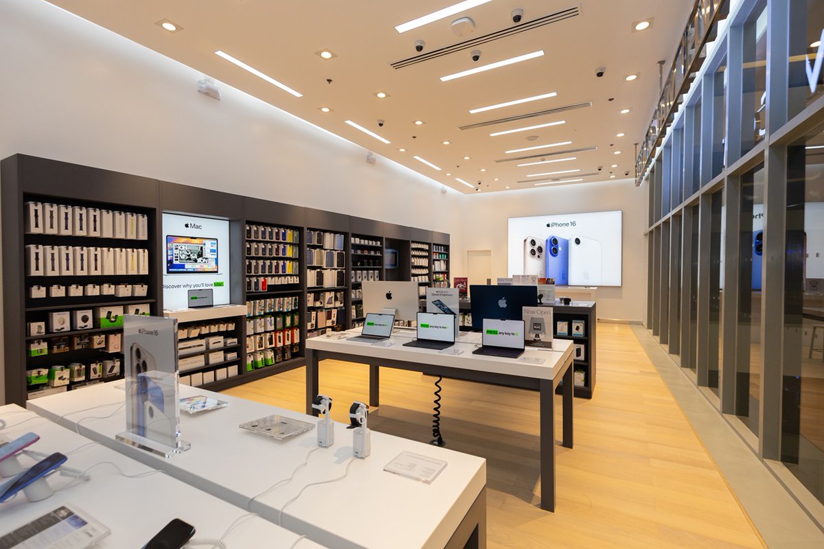 appsgadget's tweet image. Cebu, it’s time to upgrade! 🎉 Power Mac Center opens at SM Seaside with up to ₱21K off iPads, ₱17.5K off iPhones &amp;amp; more! Deals last ‘til May 11. Earn rewards via 1 Infinite app too! 💥 @PowerMacCenter 
#PowerMacCenter #SMSeasideCebu #AppleDeals #TechCebu