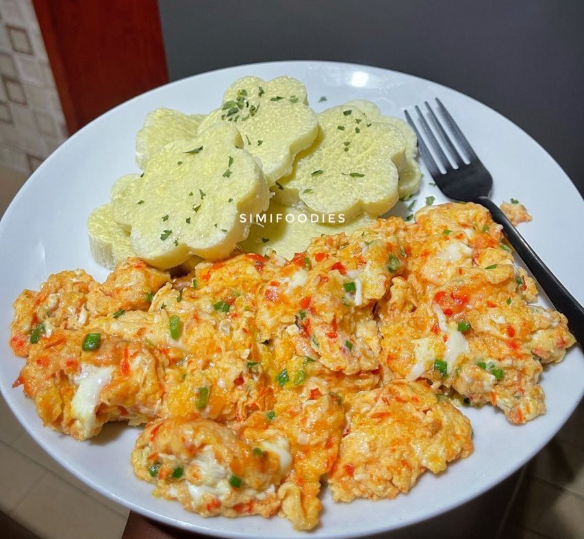 Sisi Olounje tweet media