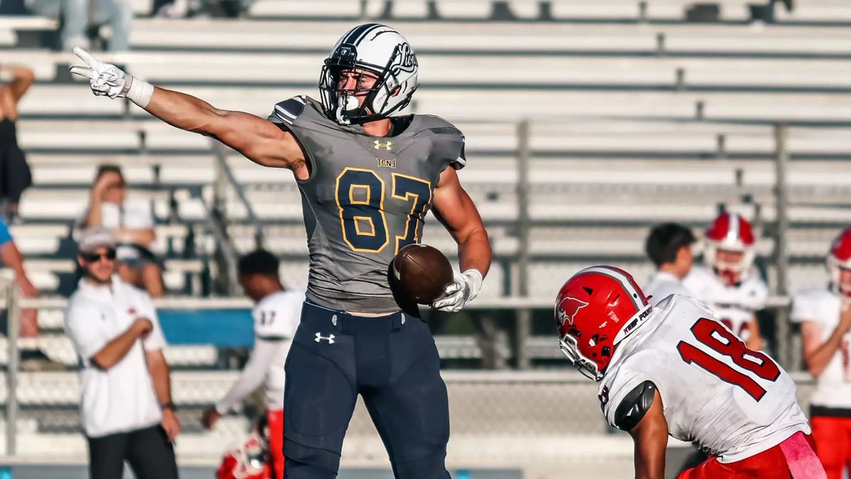 James Larsen (@jameslarsenpfn) on Twitter photo NEWS: The Memphis Showboats have signed TE Thomas Burke, source confirms.
<a href="/th0masburke/">Thomas Burke</a> was part of the 2025 NFL Draft class, and is fresh off of #Seahawks rookie mini-camp.
The College of New Jersey Product had a tremendous career with 1,763 receiving yards & 15 TD's. #UFL NEWS: The Memphis Showboats have signed TE Thomas Burke, source confirms.
<a href="/th0masburke/">Thomas Burke</a> was part of the 2025 NFL Draft class, and is fresh off of #Seahawks rookie mini-camp.
The College of New Jersey Product had a tremendous career with 1,763 receiving yards & 15 TD's. #UFL
