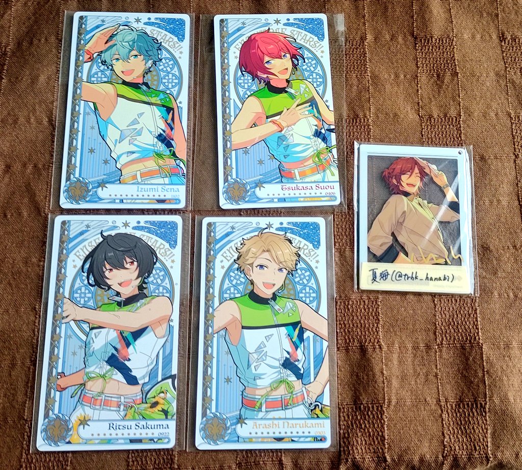 【譲渡】
あんスタ アルカナカード

譲→スバル 北斗 真緒 真 司 泉 凛月 嵐

求→定価+送料

ユニット毎の譲渡になります