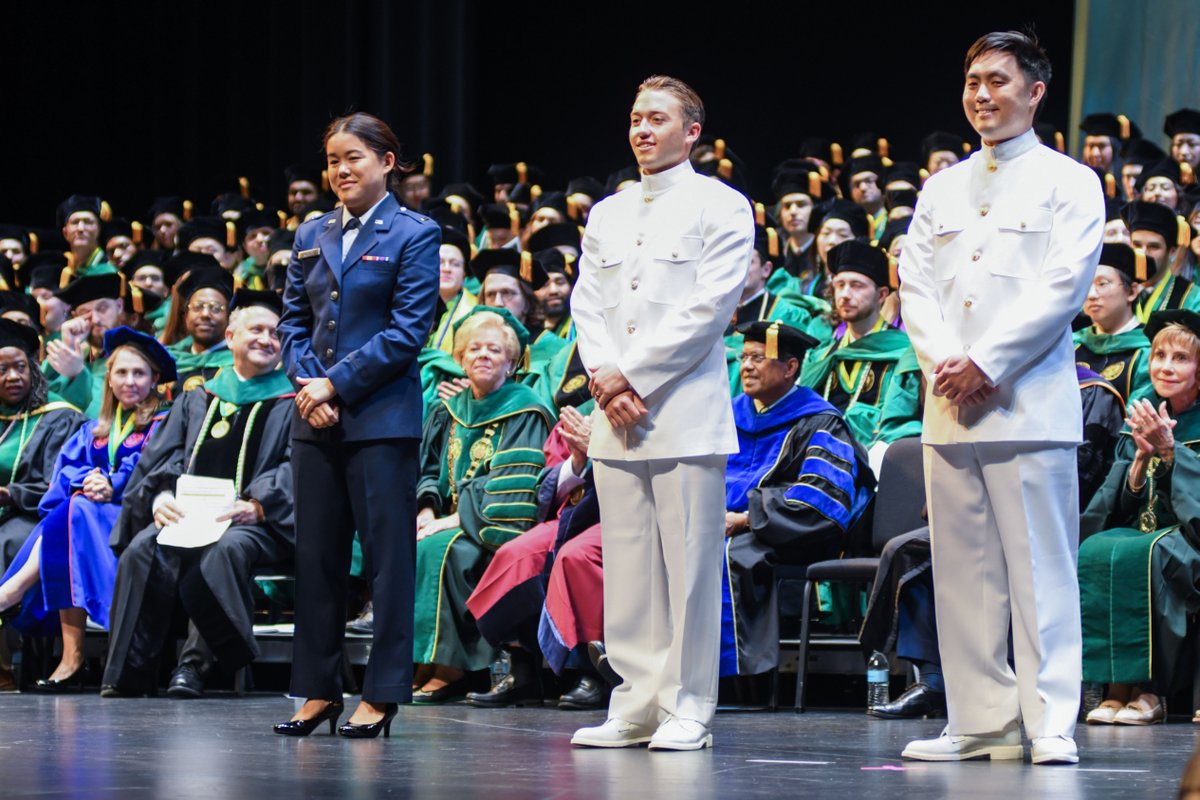 USFHealthMed's tweet image. They took the Hippocratic Oath then the Oath of Commission! Congratulations and good luck to our newest military doctors of the #classof2025 who will be #MakingLifeBetter for our troops around the world! Full story: bit.ly/4kdGVac
@usairforce @USNavy
