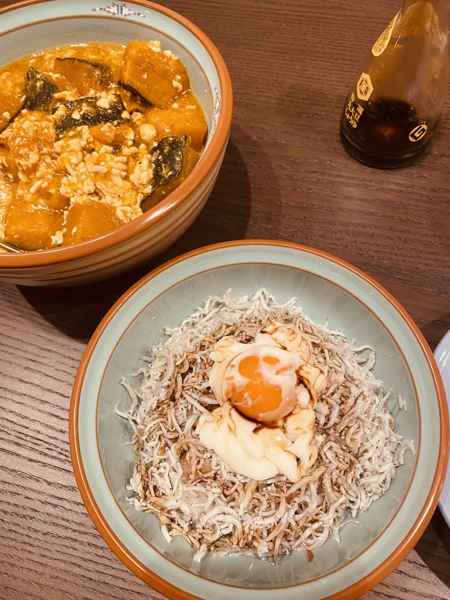 今日の夕飯はしらす丼。