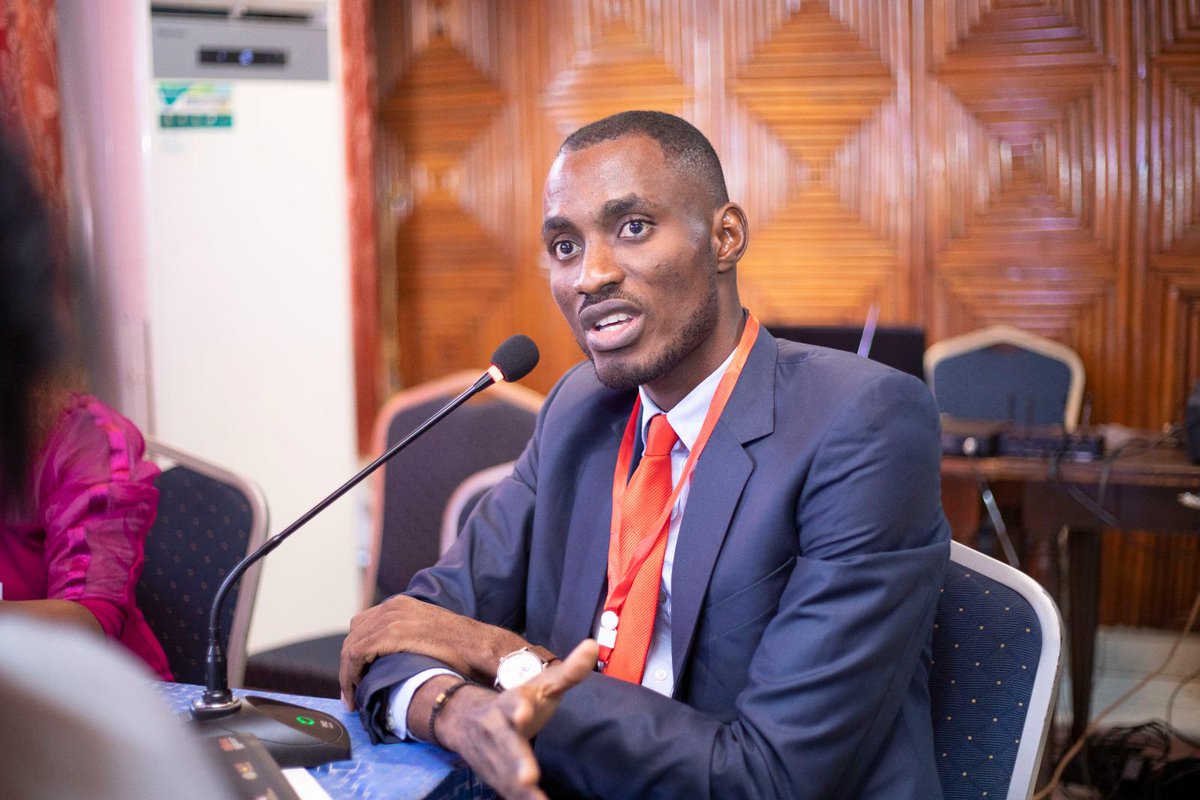 NkafuPolicyInst's tweet image. #PPAC2025 Day 1 LIVE! Emerging ECCAS policy leaders are mastering:
✅ Policy analysis
✅ Strategic advocacy
✅ Stakeholder engagement
Renowned experts like Prof. Arrey William &amp;amp; Dr. Sundjo guide participants on the foundations of public policy analysis.
 #PolicyAnalysis #ECCAS