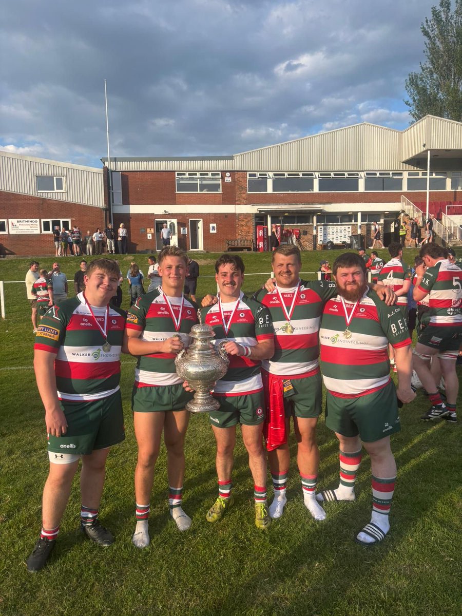 Another weekend of rugby success, this time coming from our OC’s with James, Ruben, Harvey, Mr Weare and Alex all winning the Lancashire Cup with <a href="/WaterlooRugby/">Firwood Waterloo RFC</a> on Sunday afternoon,  beating West Park (St Helens) 33-14 🏆 👏🏽

<a href="/MTS_Sport/">MTS Sport</a>