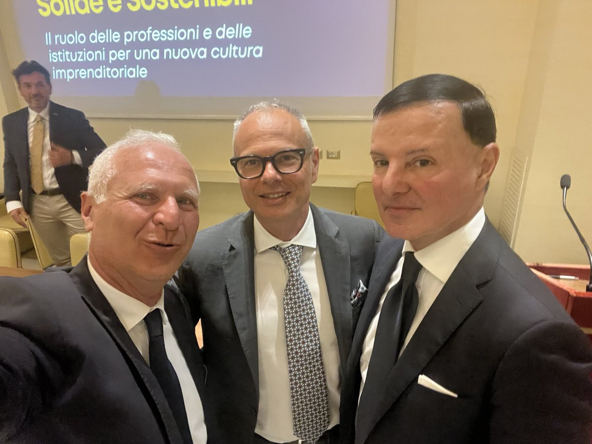 Oltre la crisi: costruire imprese solide e sostenibili #convegno #Top #Grazie a <a href="/DamianiDario/">Dario Damiani</a> e <a href="/gasparripdl/">Maurizio Gasparri</a>. #Super <a href="/AngeloDeianaTW/">Angelo Deiana</a> <a href="/ConfAssTW/">CONFASSOCIAZIONI</a> #laretedellereti #PMI  #CulturaDImpresa #Innovazione #Sostenibilità <a href="/tg2rai/">Tg2</a> <a href="/SkyTG24/">Sky tg24</a> <a href="/CoffeeBreakLa7/">Coffee Break</a> <a href="/Corriere/">Corriere della Sera</a> #ConfassociazioniDigital