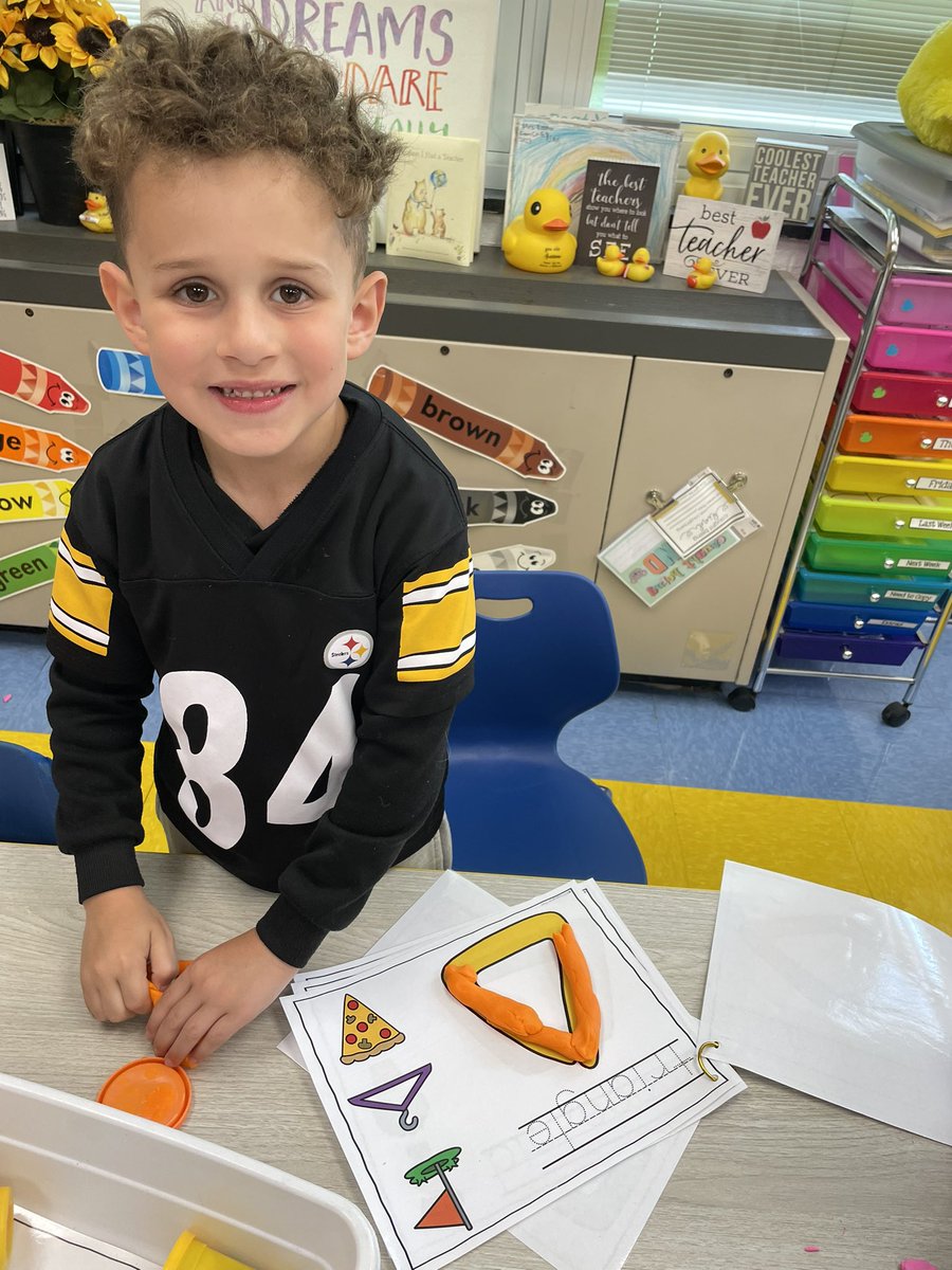 Mrs. Koster tweet media