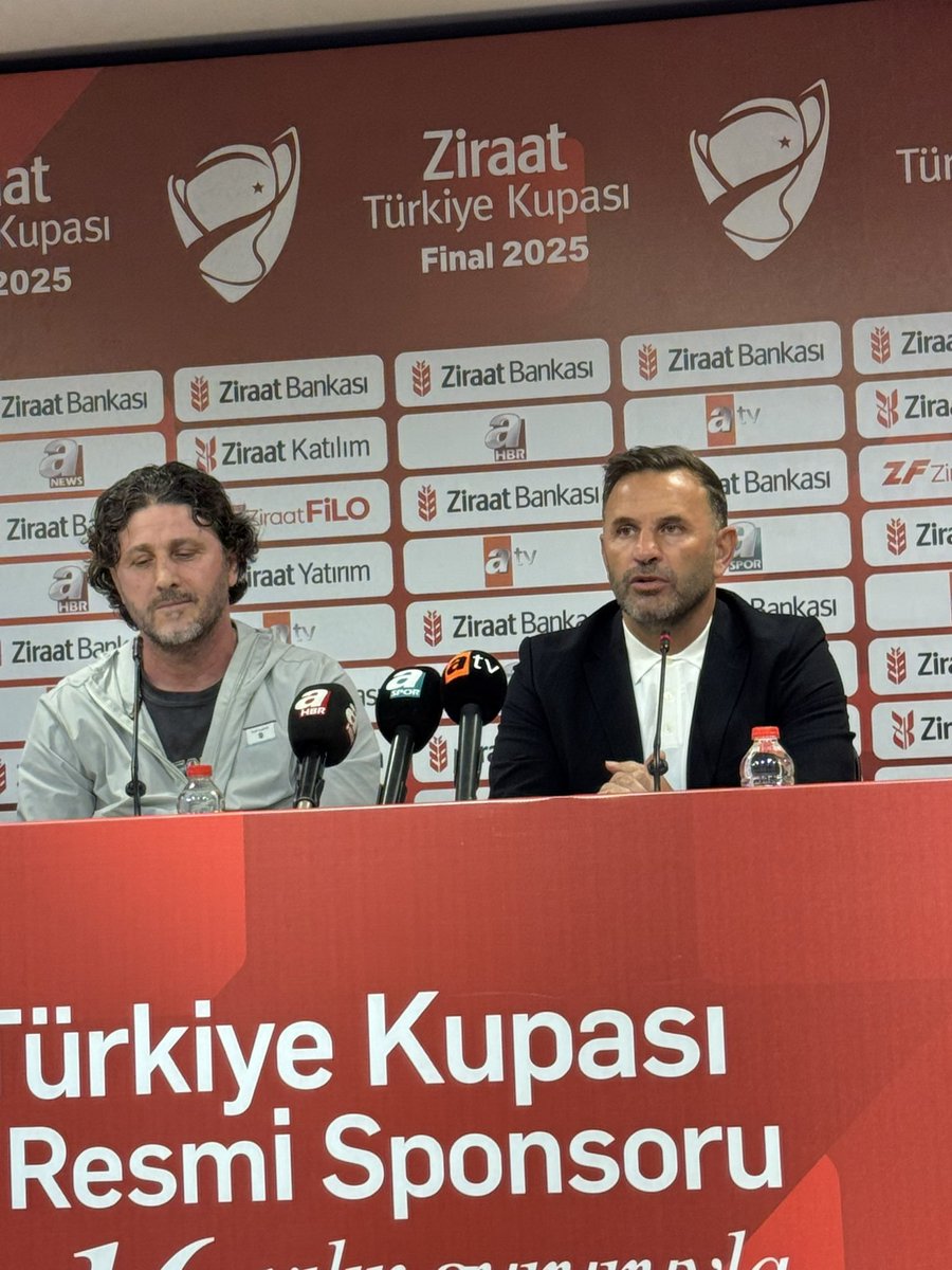 🎙️ Okan Buruk: 

"Kupayı almak istiyoruz. Hafta sonu ligi kazanmak istiyoruz ama ondan önce yükselen formumuzla birlikte bunu devam ettirmek istiyoruz."