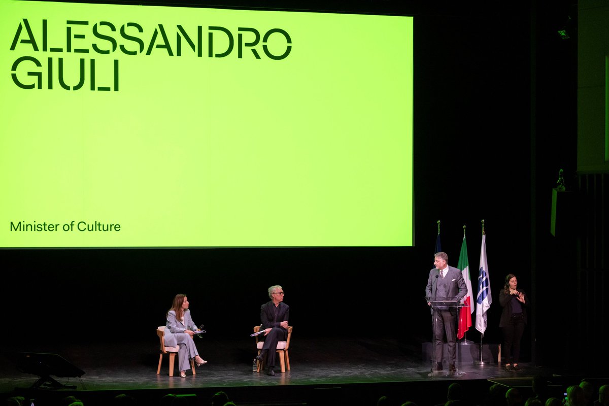 Donatella Sciuto (@donatellasciuto) on Twitter photo Un piacere intervenire durante l’inaugurazione della 24ª Esposizione Internazionale di <a href="/triennalemilano/">Triennale Milano</a> “Inequalities”. Il <a href="/polimi/">Politecnico di Milano</a> partecipa con due installazioni che affrontano diverse forme di disuguaglianza e discriminazione. #24thInternationalExhibition Un piacere intervenire durante l’inaugurazione della 24ª Esposizione Internazionale di <a href="/triennalemilano/">Triennale Milano</a> “Inequalities”. Il <a href="/polimi/">Politecnico di Milano</a> partecipa con due installazioni che affrontano diverse forme di disuguaglianza e discriminazione. #24thInternationalExhibition
