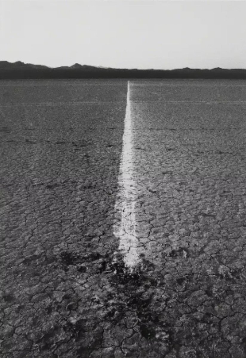 thebluebohemian's tweet photo. Chalk Piece, 1970
Gianfranco Gorgoni

#photography #art #blacka https://t.co/O613SOAbXb
