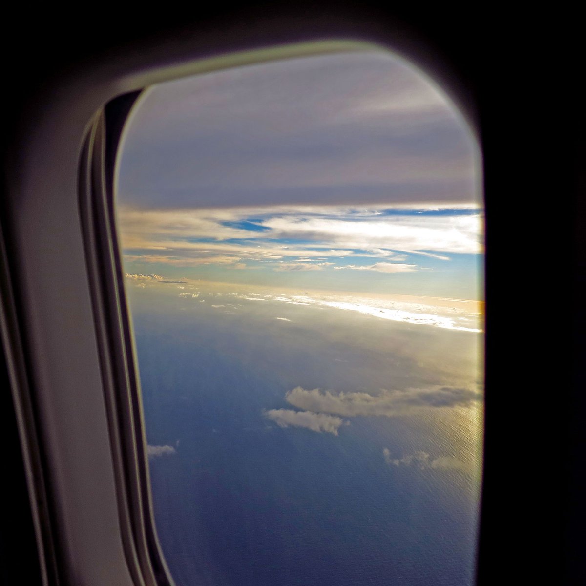MikeBelobradic's tweet photo. Air travel doesn’t have to mean sacrificing your style for comfort. It’s true. Here are five things to consider to come out looking great.
Listen:
https://t.co/mogbRca6yV
Read:
https://t.co/hJq3o0by7E
#travelstyle #airportoutfit #traveltips #jetsetstyle #traveloutfits https://t.co/XEoYVNnB0a